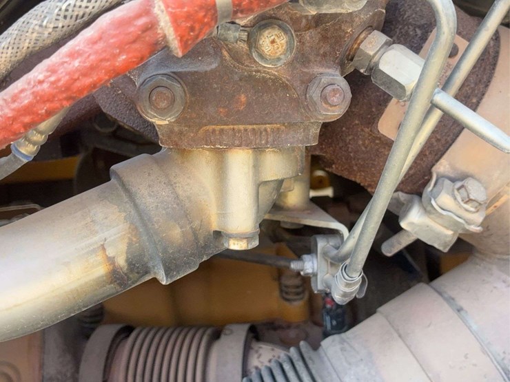 2018-caterpillar-d6t-xl-image-45