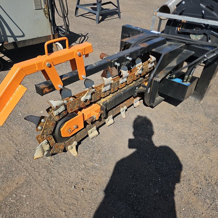 MOWER KING TRENCHER