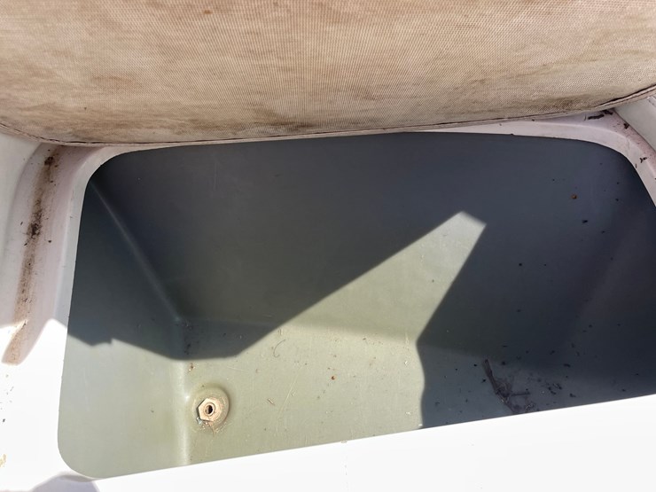 #1243-•-1993-starcraft-191-fiberglass-boat-(has-wi-title)-image-105