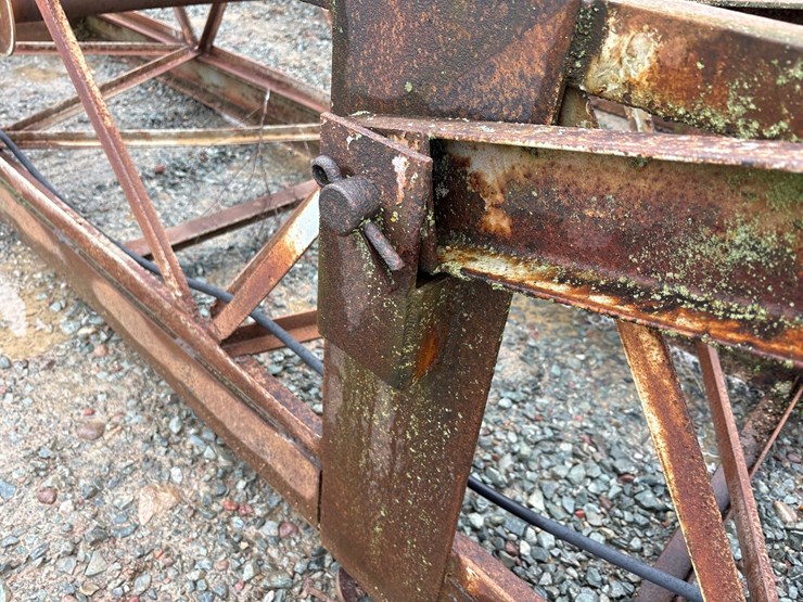 #5515-•-dan-dee-approx-125'-stacker-conveyor-image-27