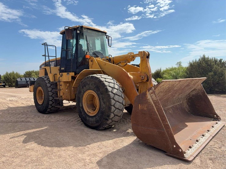 2003-caterpillar-wheel-loader-image-1