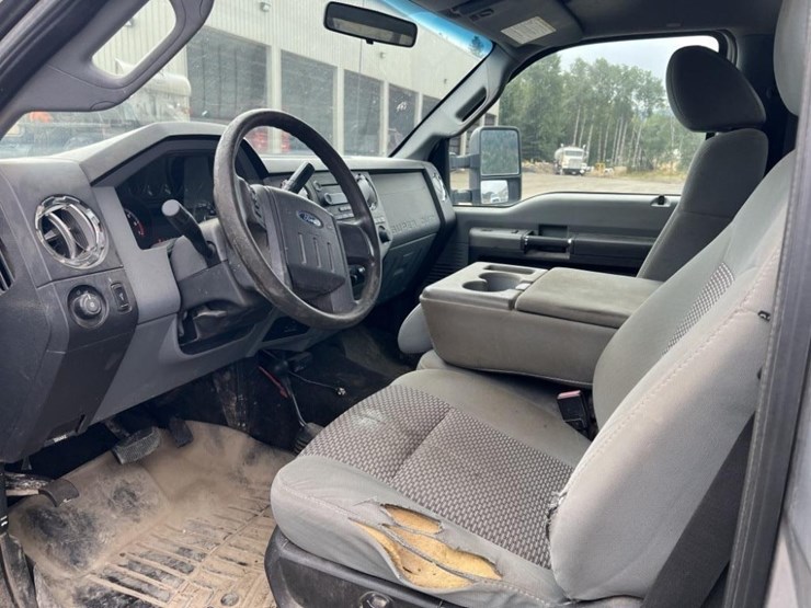 2011-ford-f250-sd-image-26