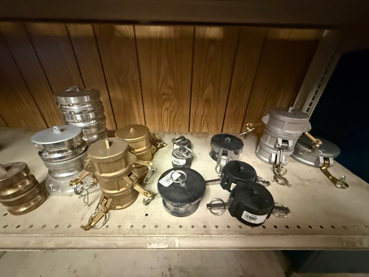 4th-shelf-of-(30+)-2”-thru-4”-alum-&-pvc-camlock-fittings,-image-5