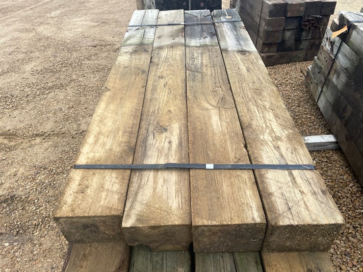 #3884-•-bundle-of-used-guard-rail-posts-image-8