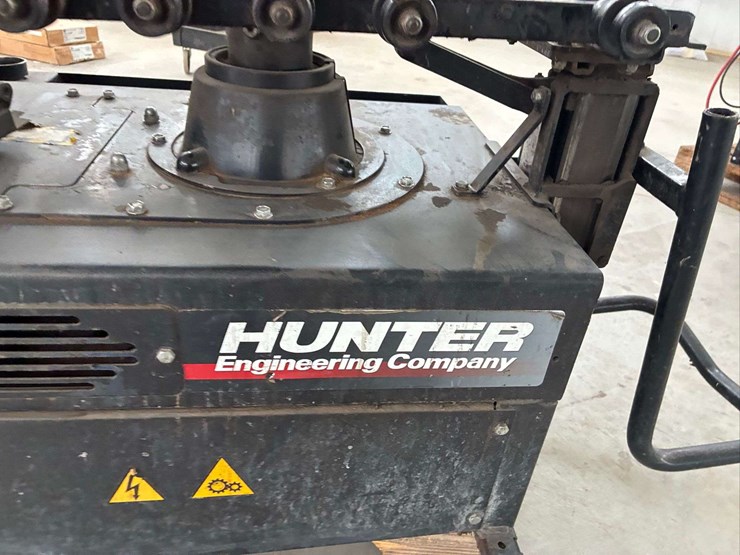 plus91auto34-hunter-tire-changer-image-12
