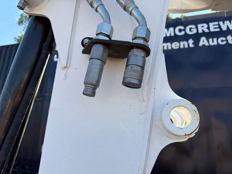 2020-bobcat-e42-image-8