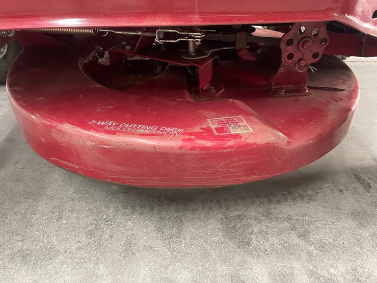 #3852-•-murray-30"-riding-lawnmower-image-36