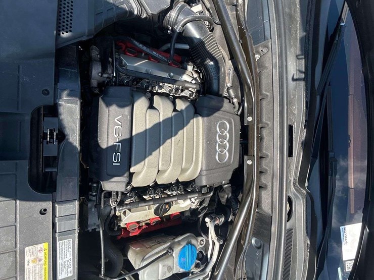 2011-audi-q5-image-7