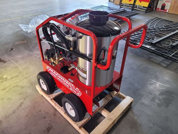 magnum-4000-series-gold-pressure-washer-w/wand-image-8
