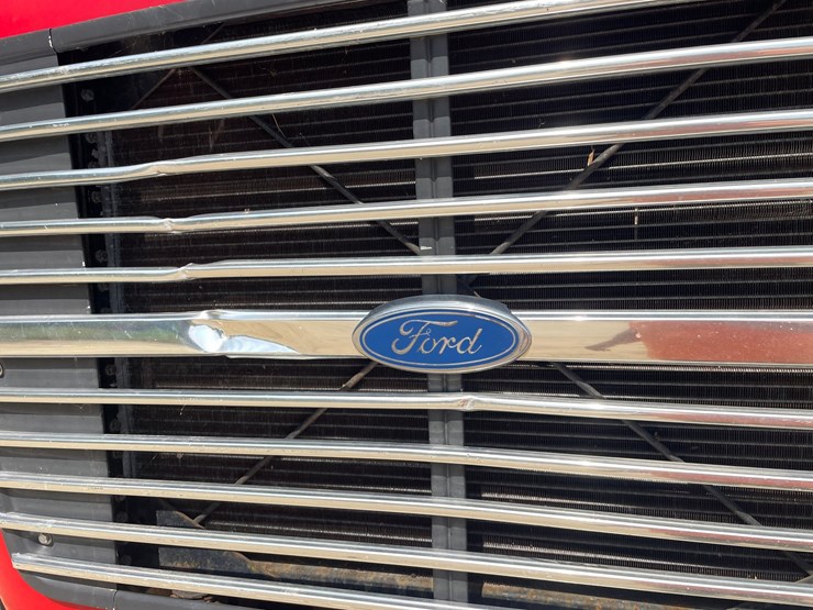 1980-ford-l9000-image-9