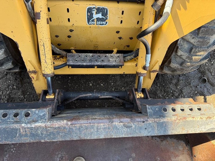 deere-5575-image-10