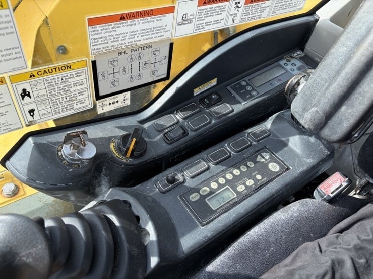 kobelco-sk80cs-2-image-30