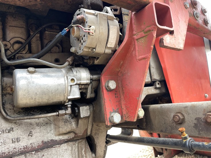 massey-ferguson-265-image-59