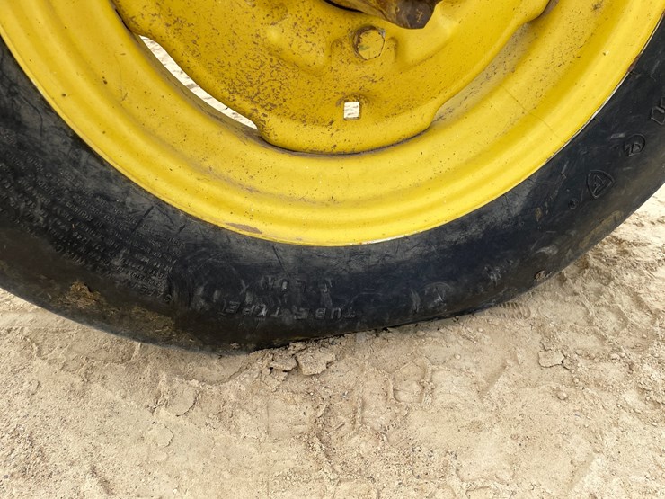 john-deere-730-image-66