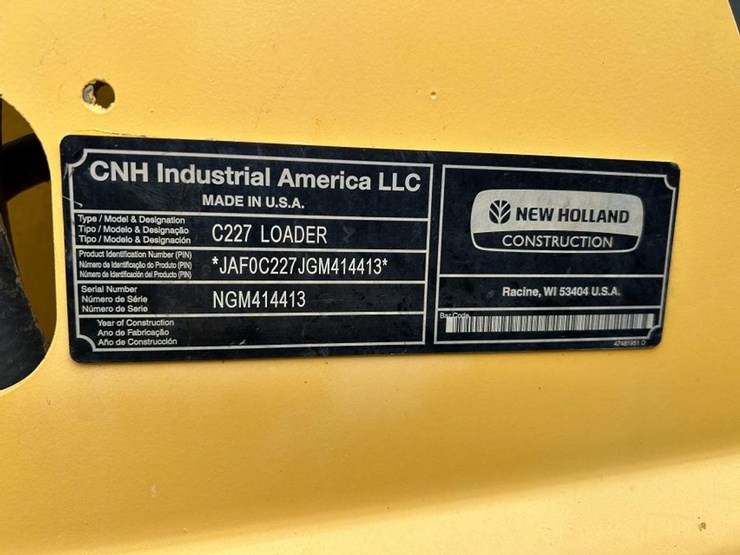new-holland-c227-image-25