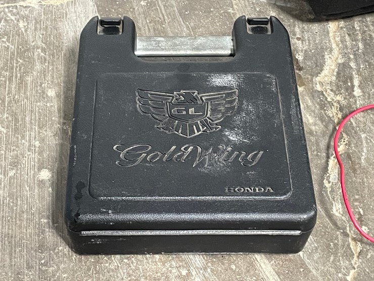 #301-•-1995-honda-goldwing-trike-(has-wi-title)-image-75