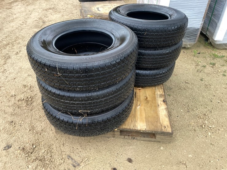 #3879-•-(6)-st-235/80r16-trailer-tires-image-2