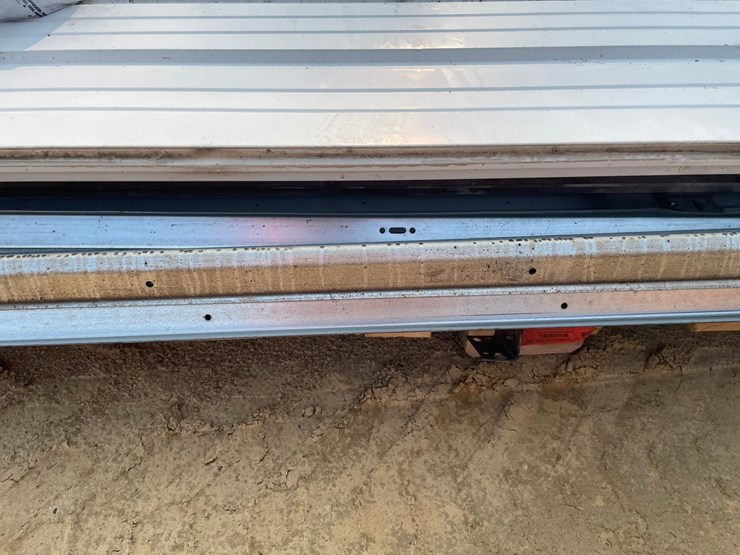 #3838-•-9'-w-x-8't-non-insulated-garage-door-image-13