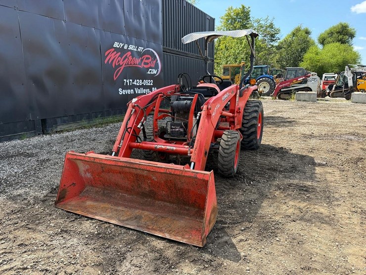 2018-kubota-l2501hst-image-8