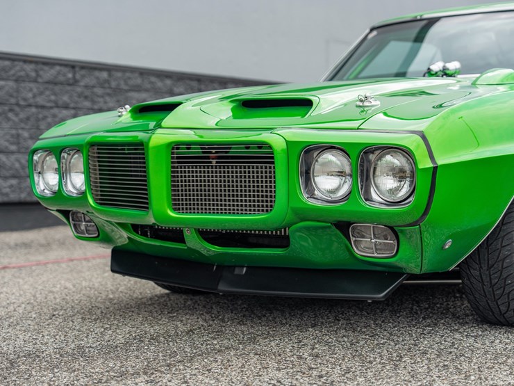 #109-•-1969-pontiac-fire-bird-coupe-image-43