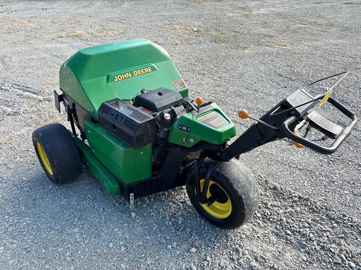 2002-john-deere-aerocore-800-image-3