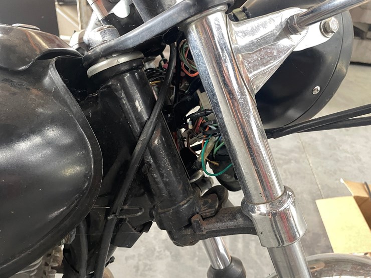 #1249-•-1980-honda-cm400e-motorcycle-(has-wi-title)-image-49