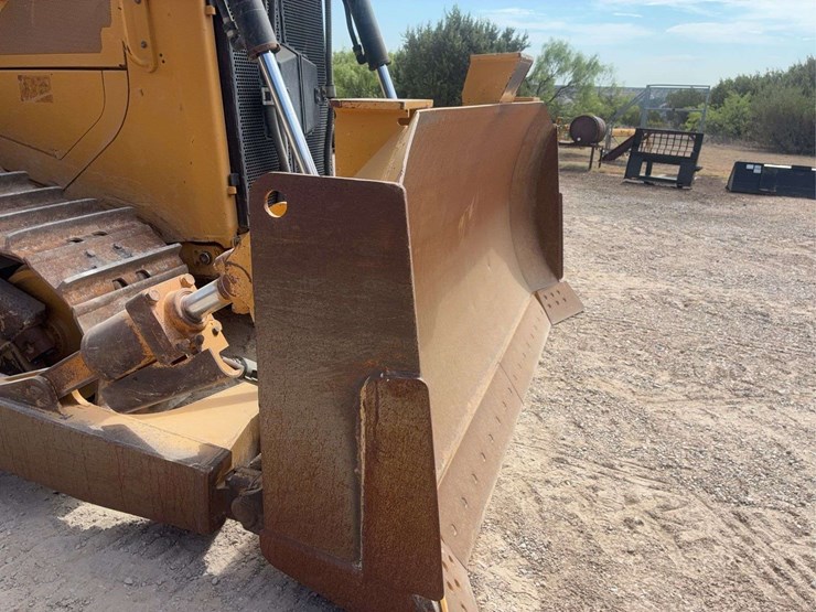 2018-caterpillar-d6t-xl-image-10