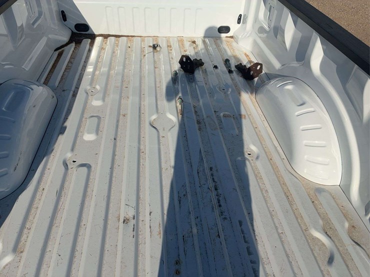 2017-ford-truck-bed-image-12