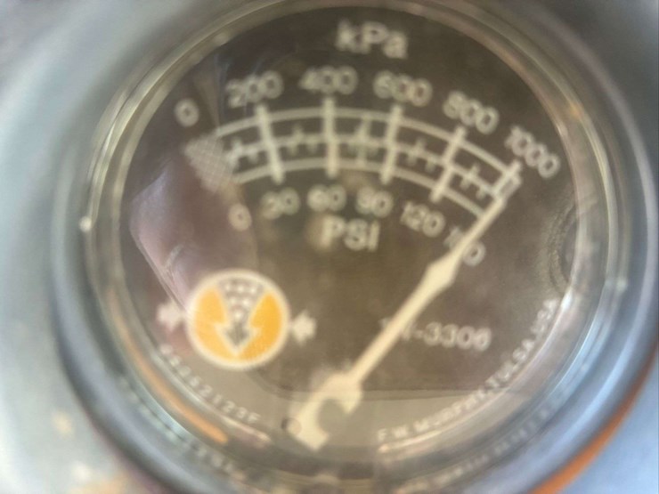 2002-caterpillar-140h-image-34
