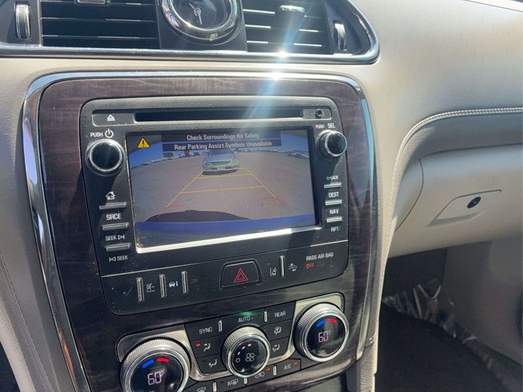 2015-buick-enclave-image-23