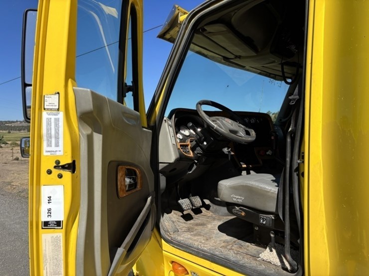2008-international-prostar-image-29
