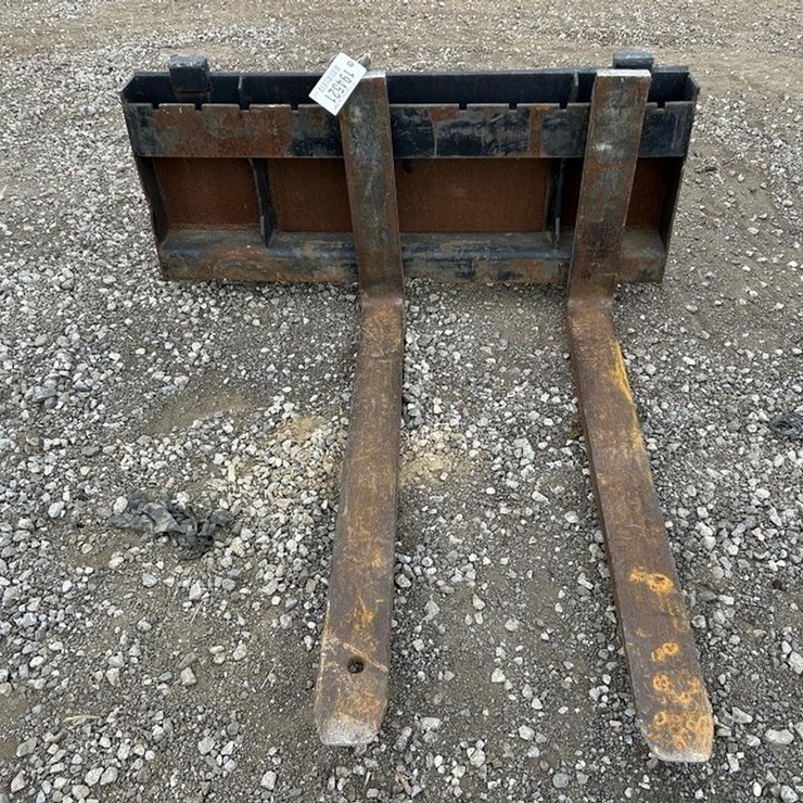 42" Skid Steer Pallet Fork-No Mast