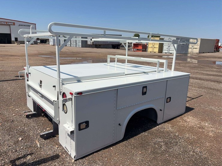 utility-truck-bed-image-4