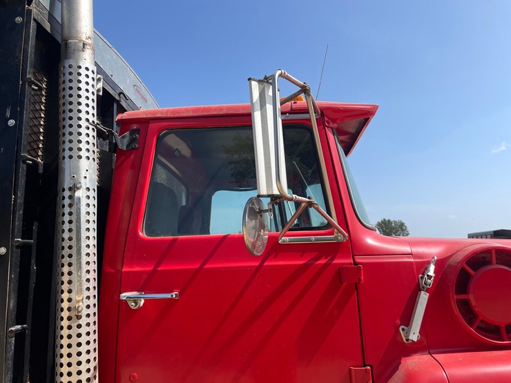 1980-ford-l9000-image-16