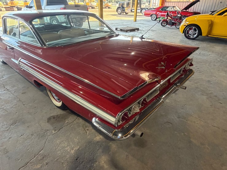 #128-•-1960-chevrolet-impala-2-door-hardtop-–-348-v8-image-77