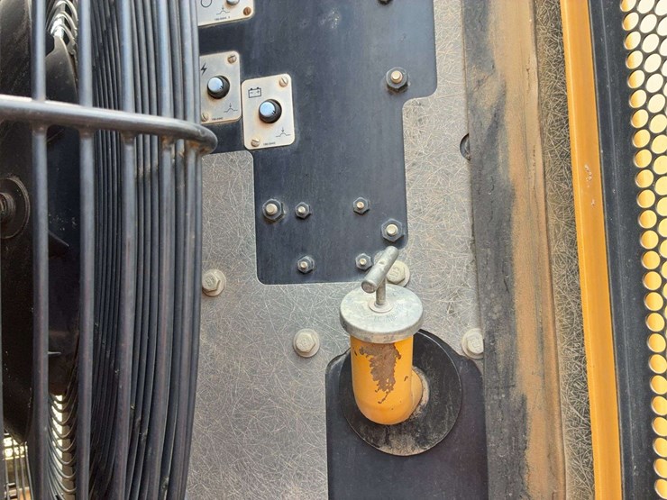 2003-caterpillar-wheel-loader-image-38