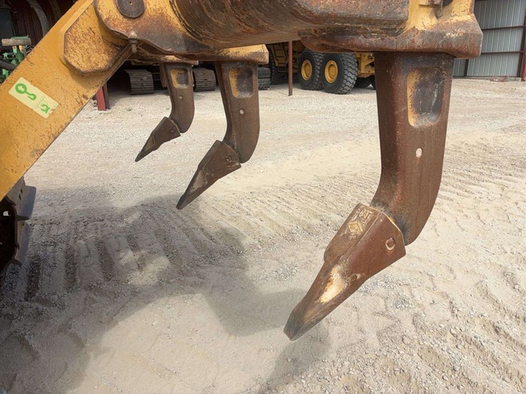 2018-caterpillar-d6t-xl-image-18