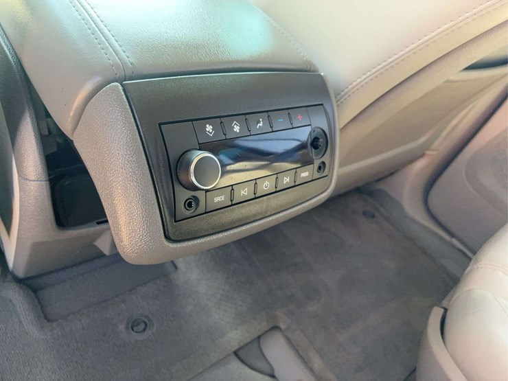 2015-buick-enclave-image-14