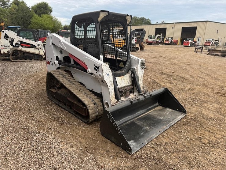 2018-bobcat-t630-image-8