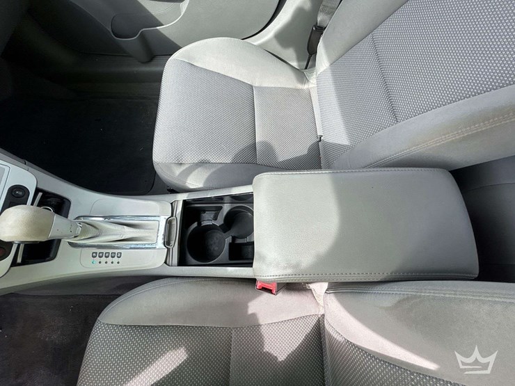 2014-chevrolet-equinox-image-17