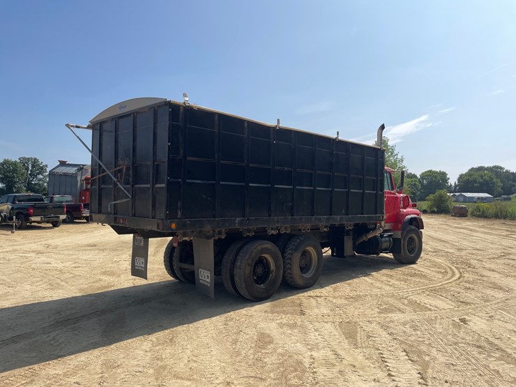 1980-ford-l9000-image-5