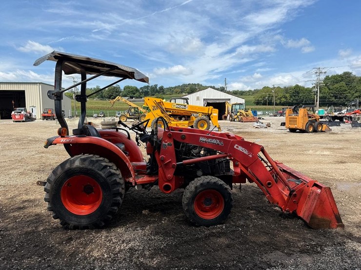 2018-kubota-l2501hst-image-5