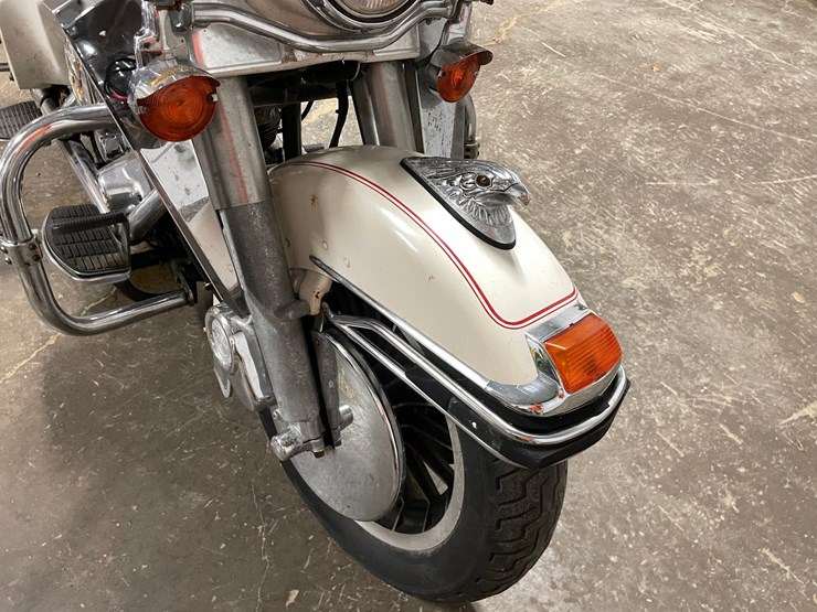 #1251-•-1986-harley-davidson-electric-glide-classic-motorcycle-(has-wi-title)-image-11