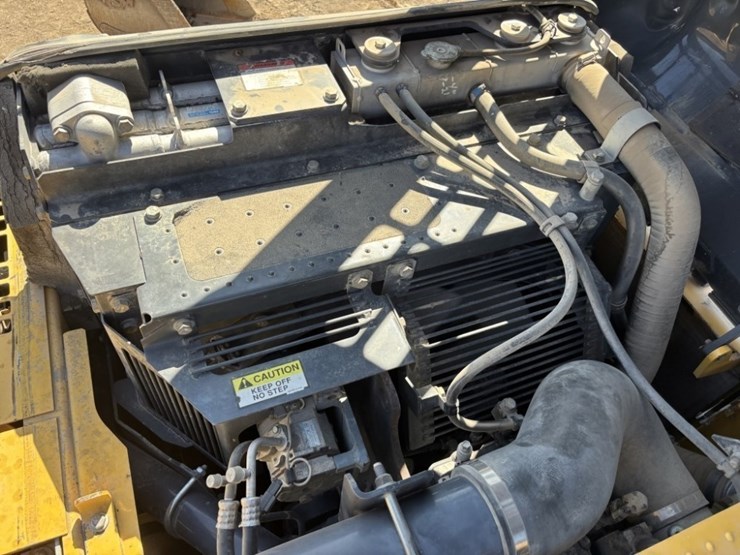 2013-komatsu-pc360-lc-10-image-31