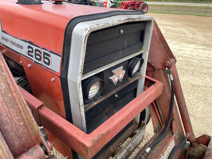 massey-ferguson-265-image-31