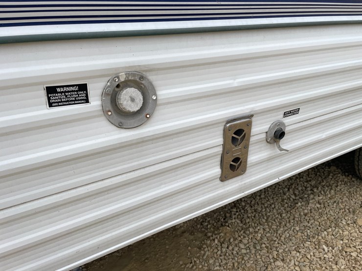#320-•-2000-salem-smt-27bh-salem-camper-(has-wi-title)-image-235