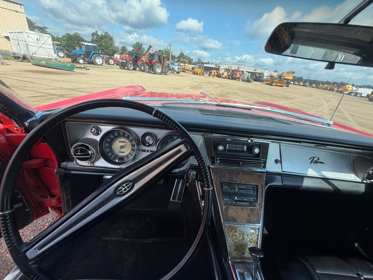#143-•-1964-buick-riviera-image-56