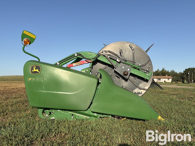 2017-john-deere-640fd-image-4