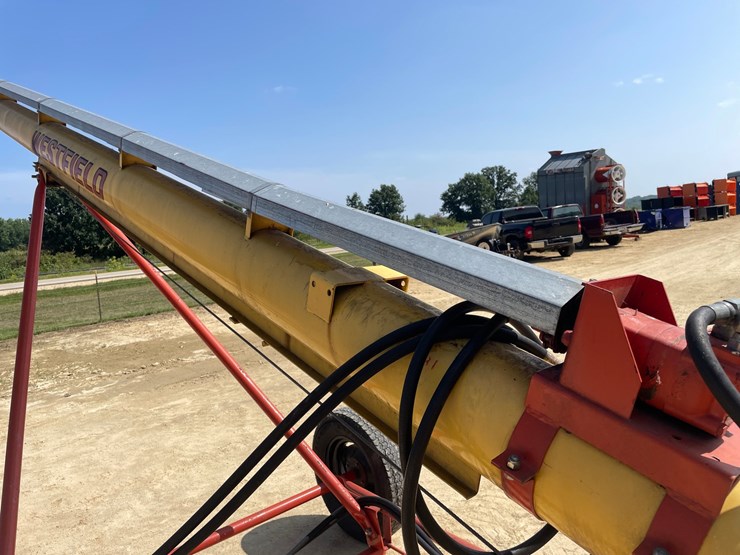 #1242-•-westfield-wr80-31-grain-auger-image-12