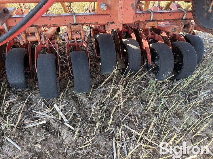 krause-5225-grain-drill-image-16